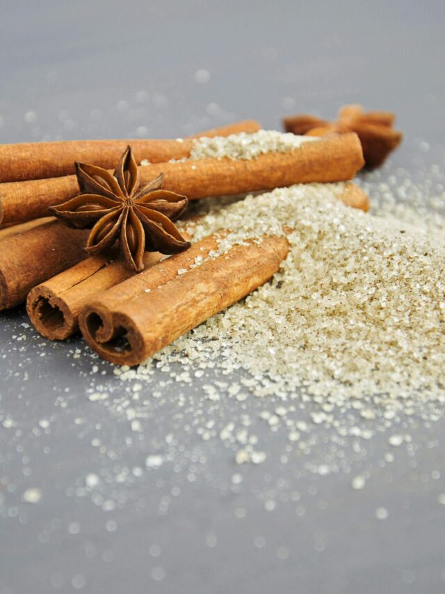 Quer atrair prosperidade? Conheça o ritual da canela!