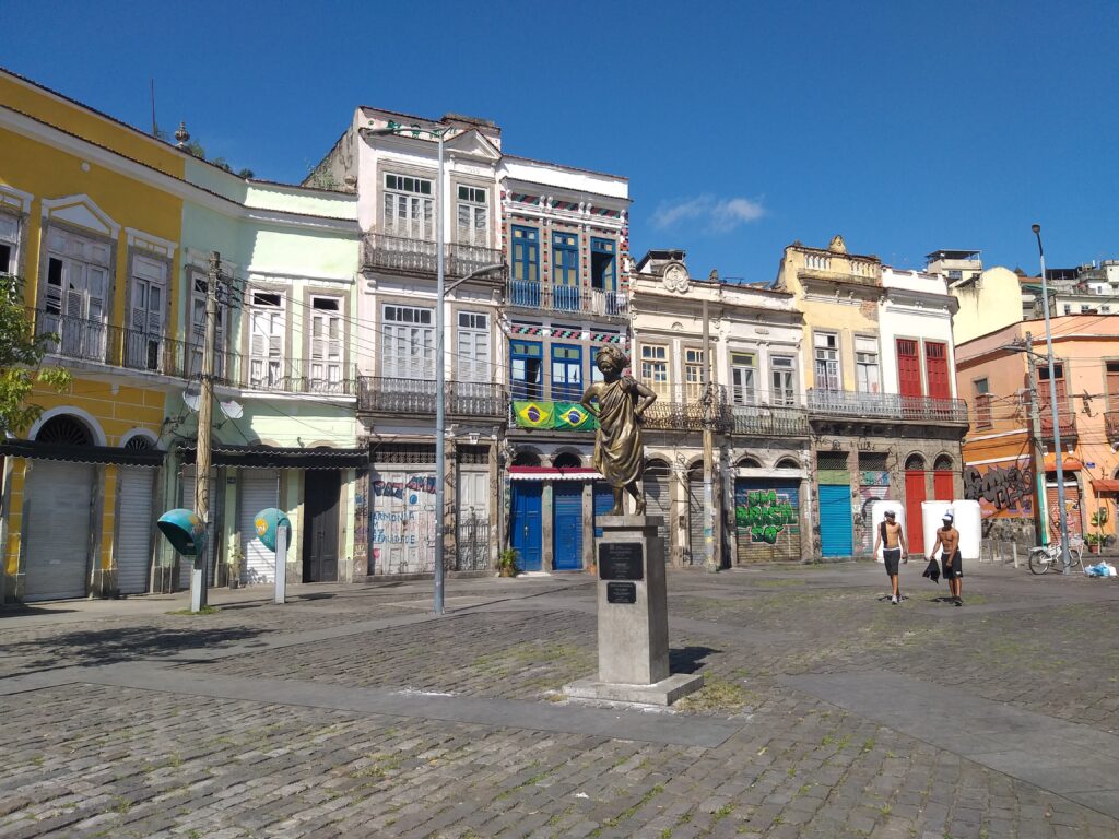 circuito pequena africa Largo da Prainha e a Estátua da Bailarina Mercedes Baptista