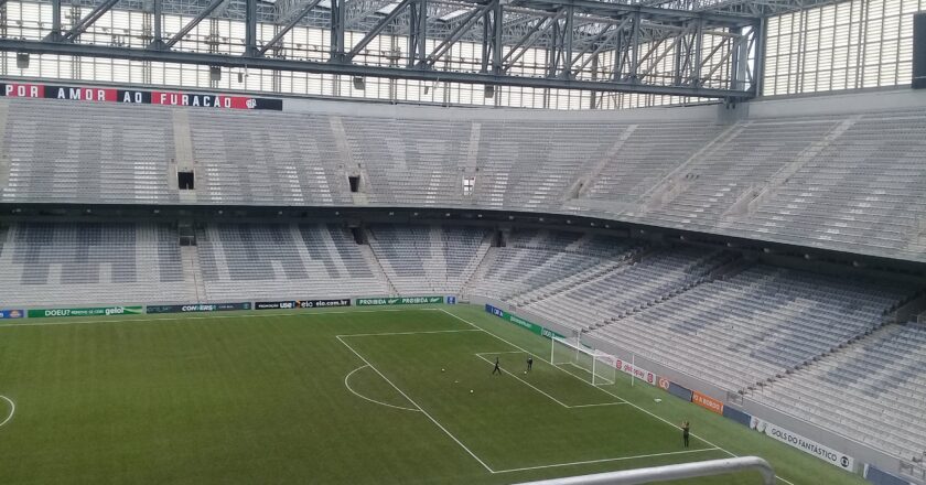 Tour Guiado na Arena da Baixada: conhecemos o estádio Ligga Arena