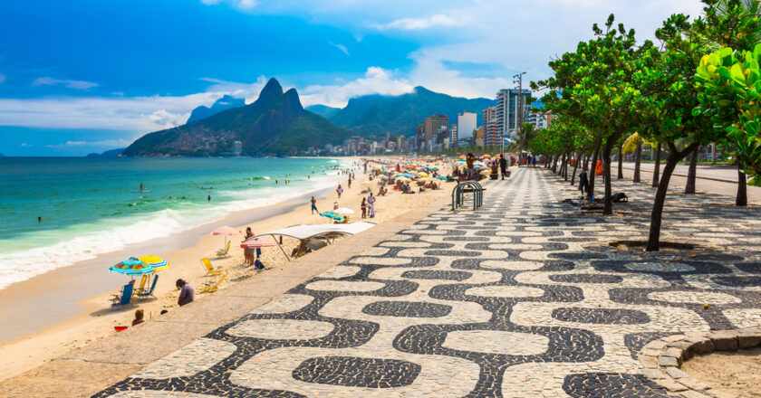 Onde ficar em Copacabana: 14 opções de hotéis incríveis