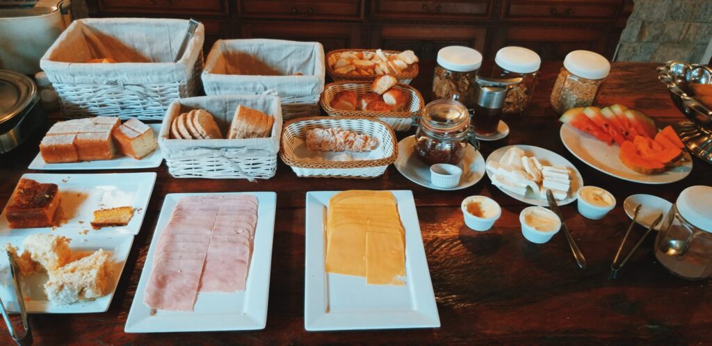 Café da manhã e chá da tarde em Conservatória