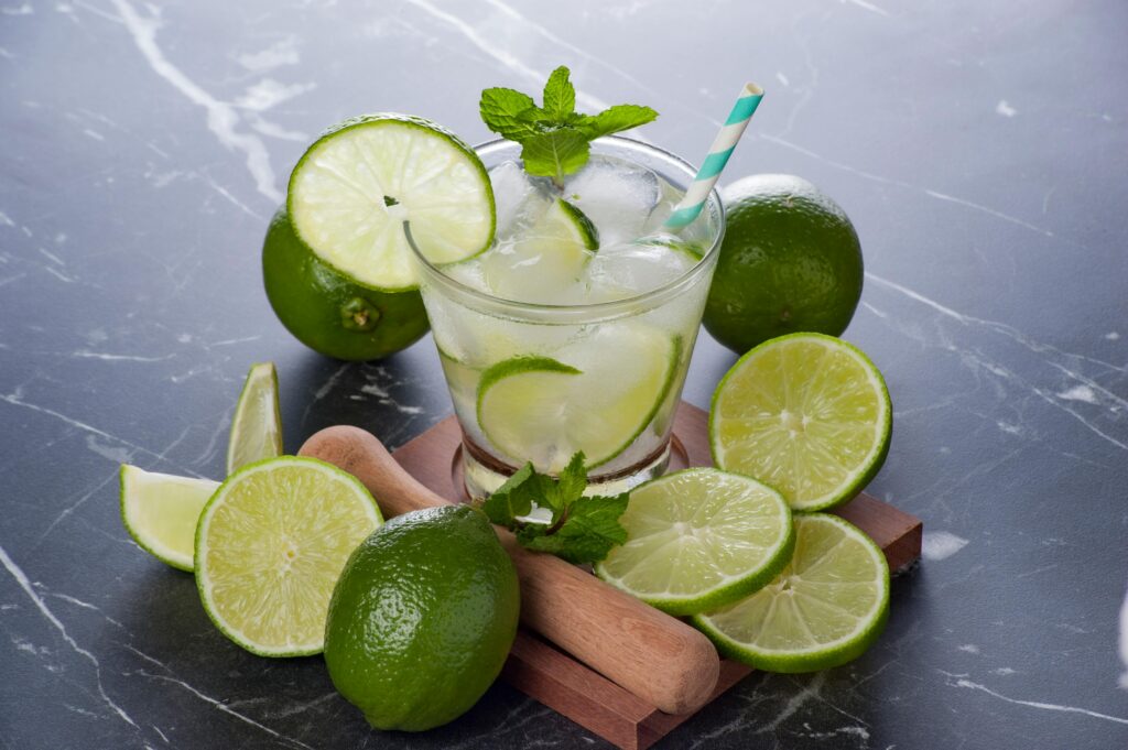 Como fazer Caipirinha de Limão: receita tipicamente carioca