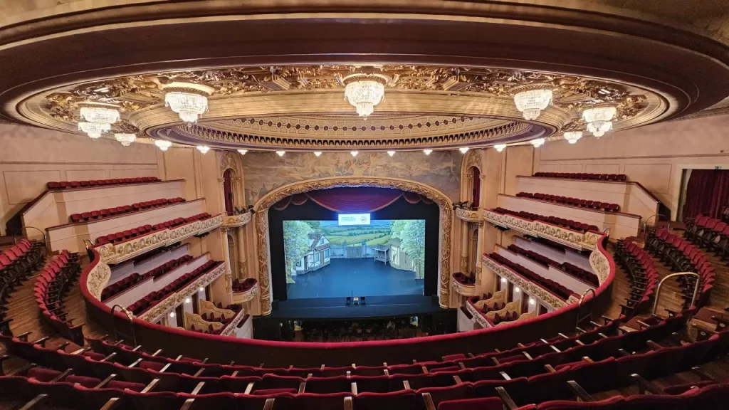 Theatro Municipal antecipa a venda de ingressos de algumas atrações