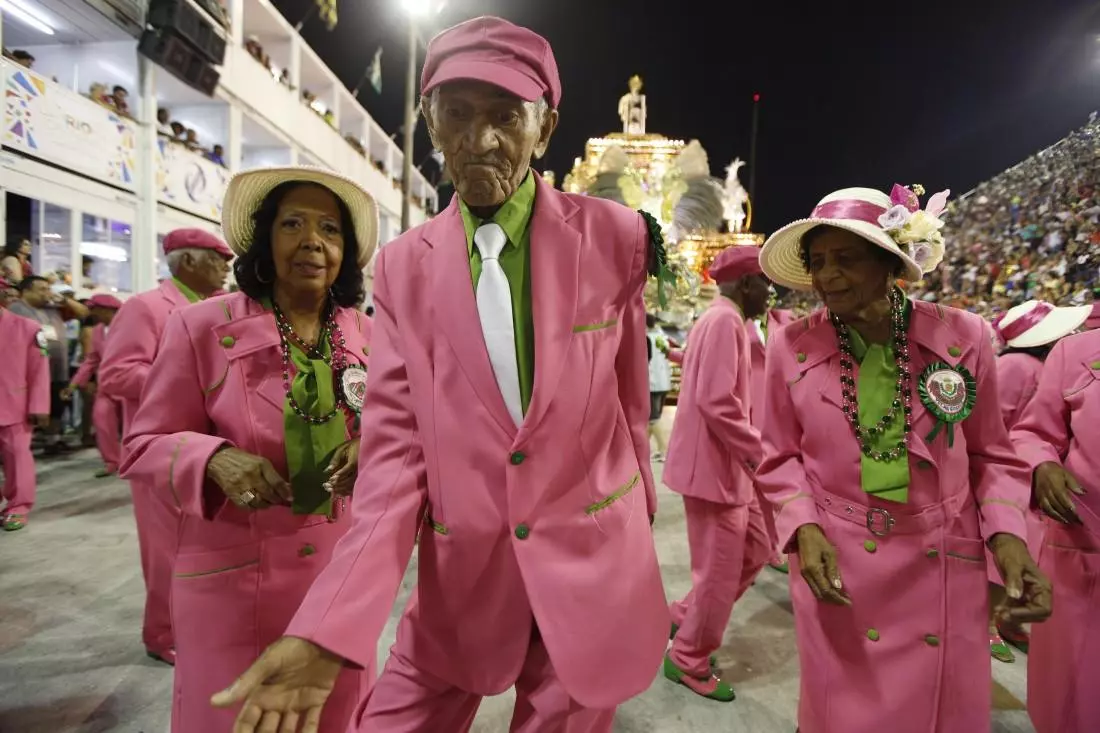 Velha Guarda das escolas de samba podem ser reconhecidas como patrimônio cultural imaterial do Brasil