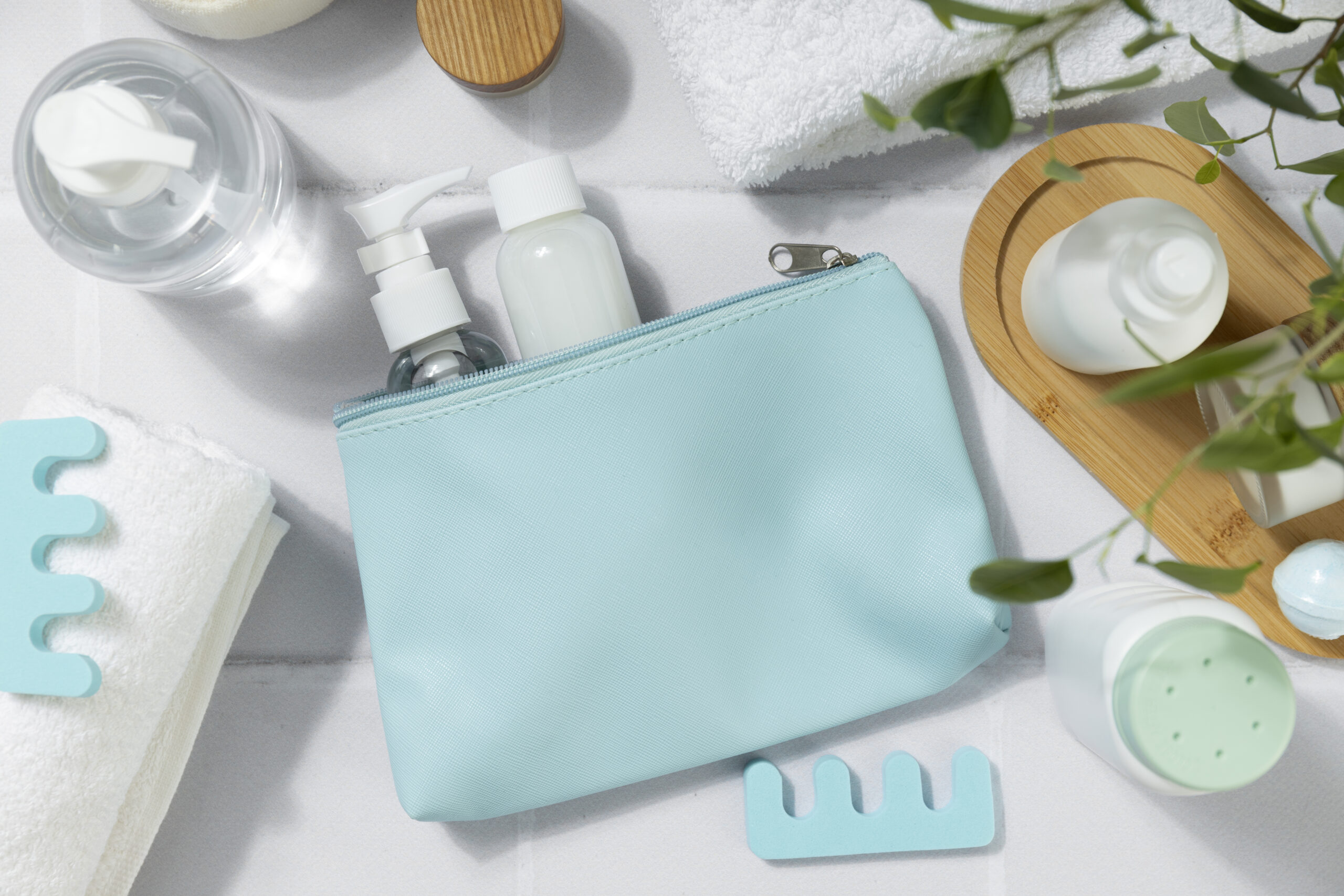 O que levar na necessaire de viagem guia completo e prático