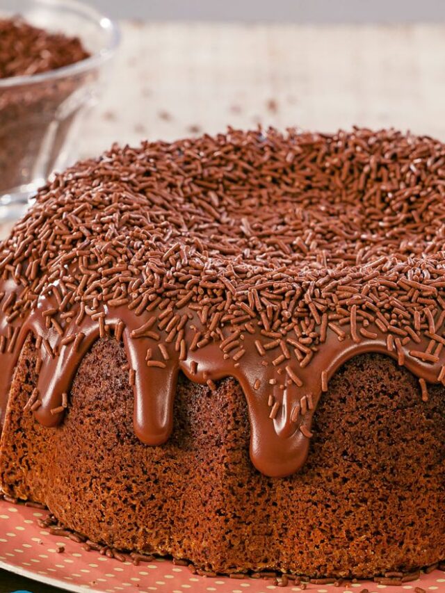 Receita de Bolo de Chocolate Fofinho e Delicioso