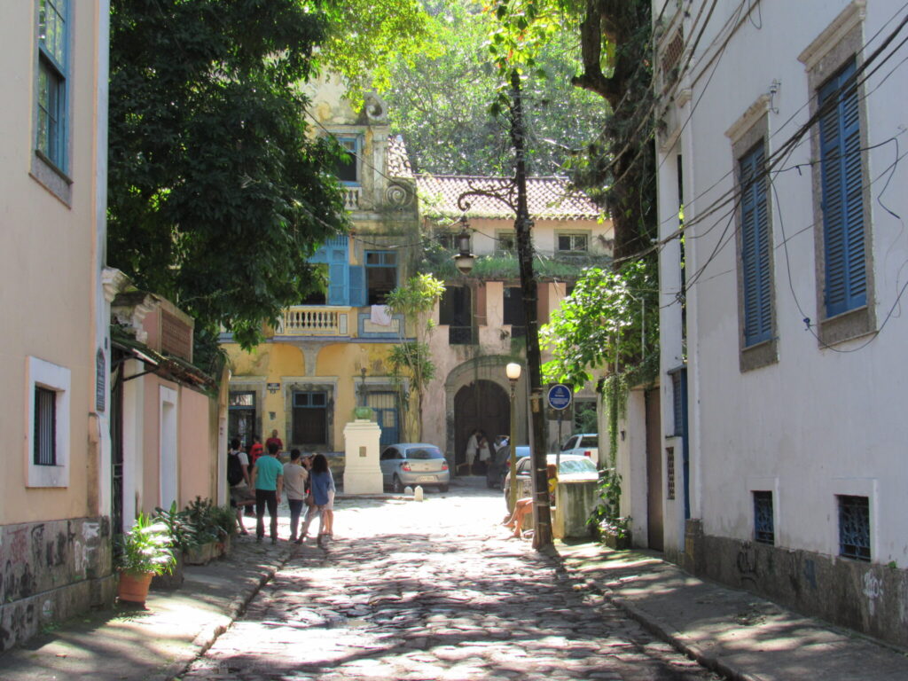 Beco do Boticário: história, como chegar e o que fazer por lá