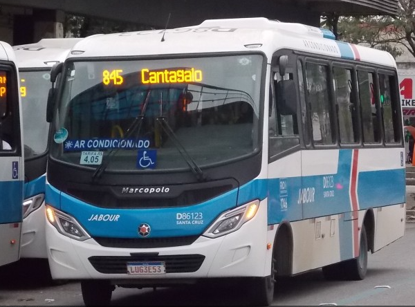 Novas linhas de ônibus começam a circular nas zonas Norte e Oeste do Rio