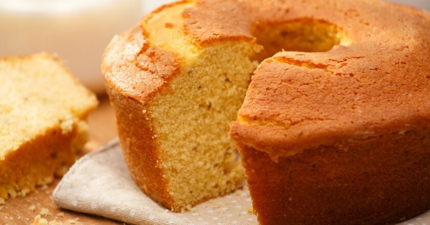Receita de Bolo de Fubá cremoso: simples e irresistível