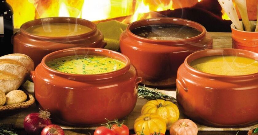 6 Receitas de Caldos para Dias Frios