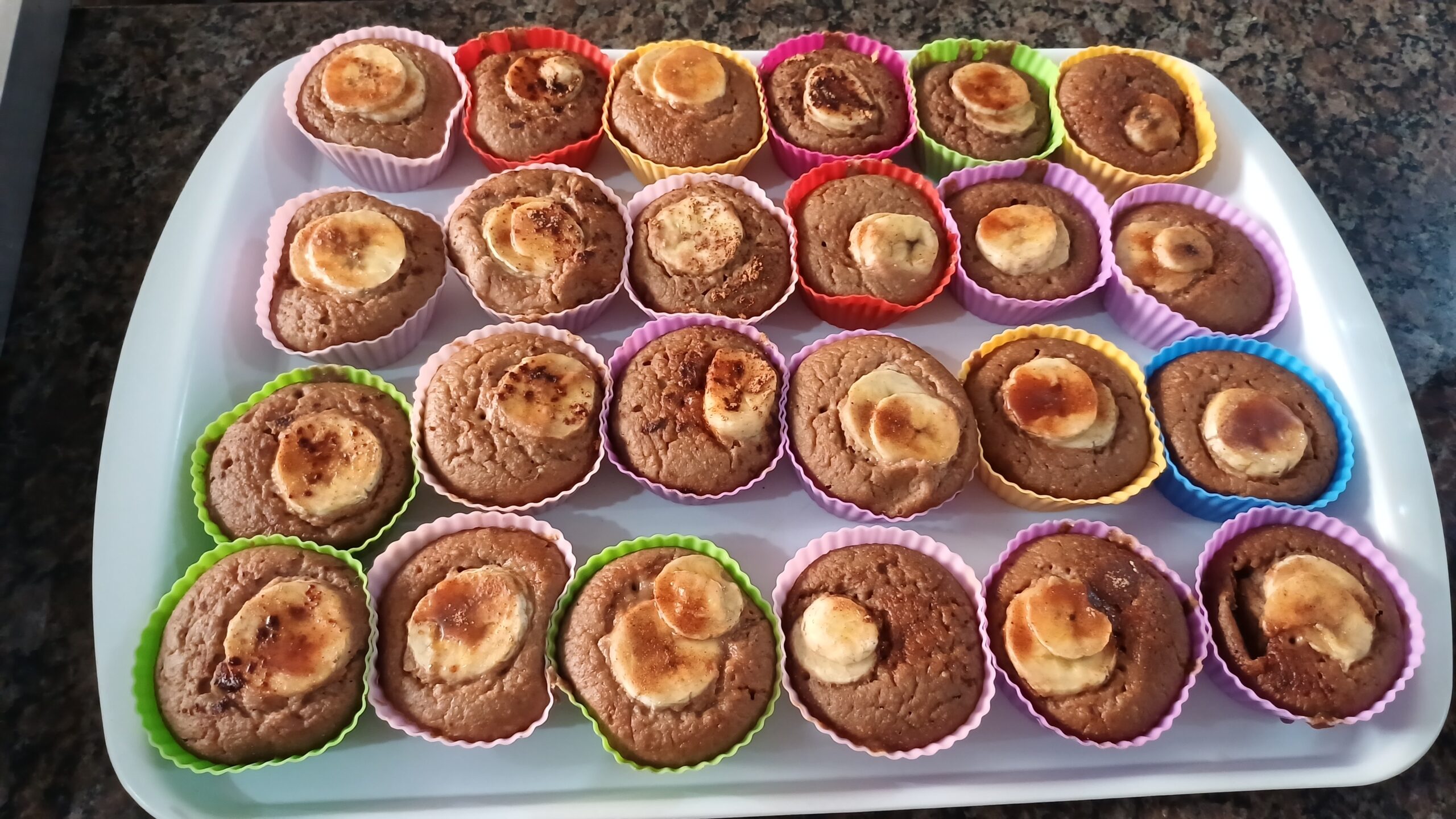 Receita de Muffin de Banana - com aproveitamento integral de alimentos
