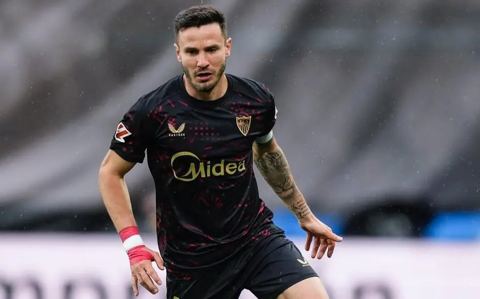 Saúl Ñíguez chega ao Rio na quarta-feira para assinar com o Flamengo