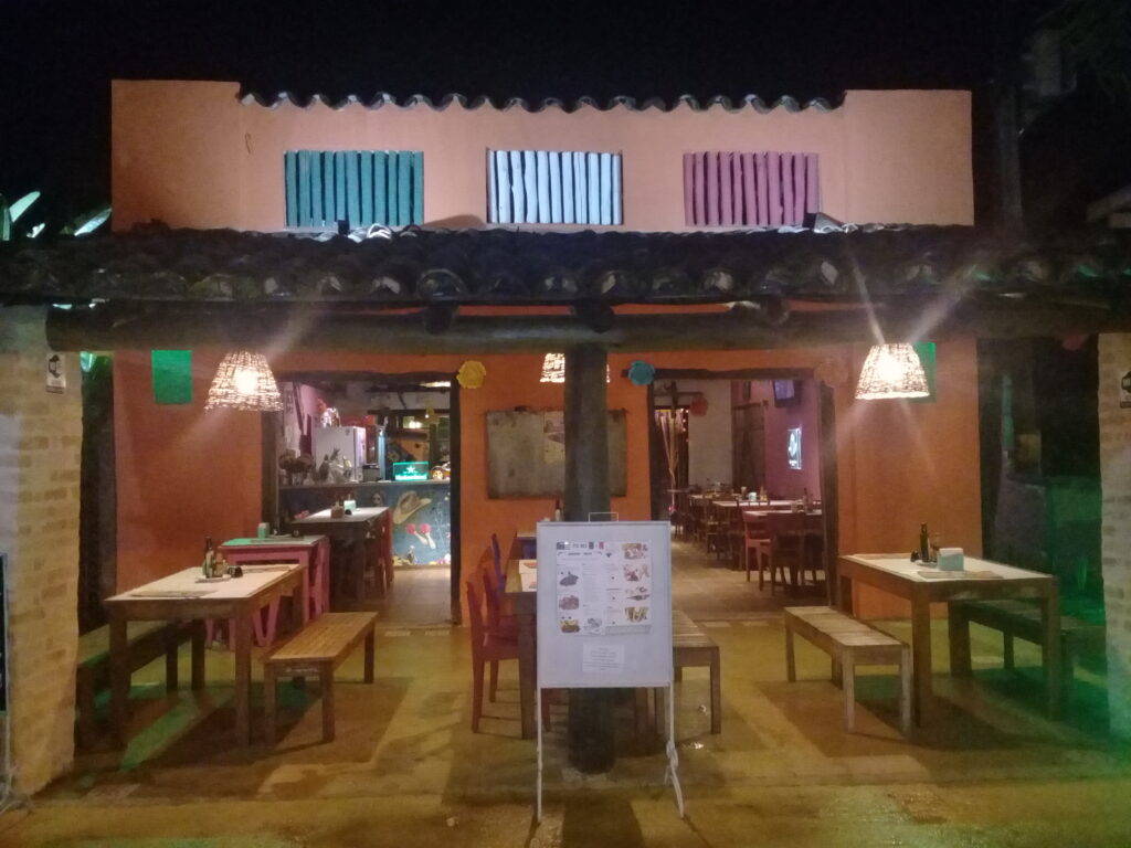 jantar diferente e saboroso no Restaurante Mexicalli