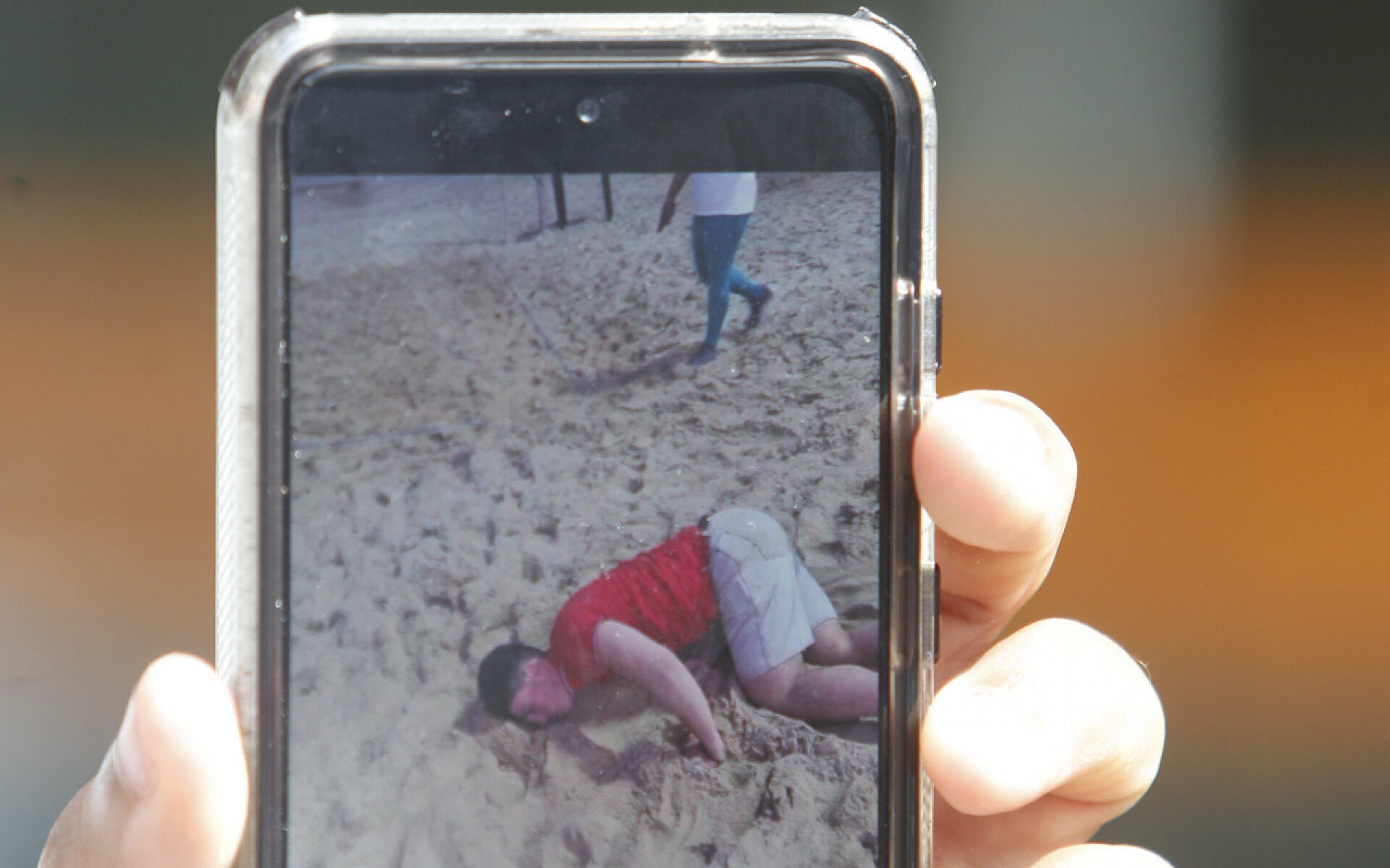 'Boa Noite, Cinderela' Turista britânico diz que perdeu quase R$ 10 mil