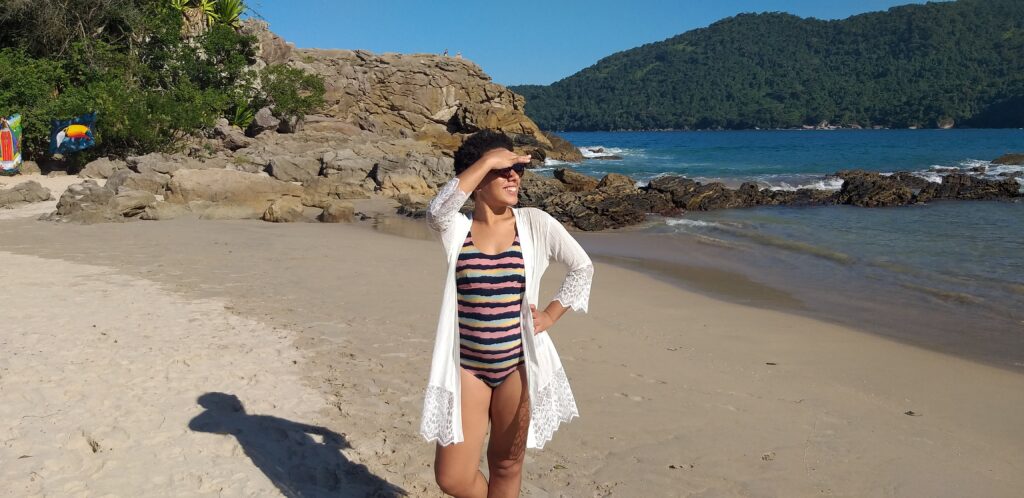 Tudo o que você precisa saber sobre a Praia do Meio em Trindade