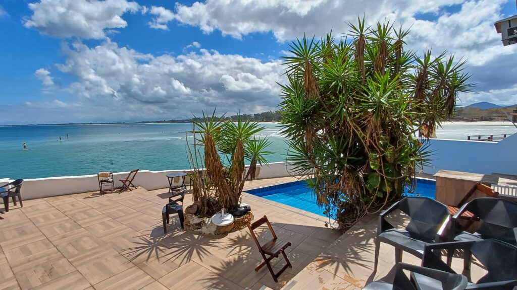 piscina da pousada do mar em guaratiba rio de janeiro