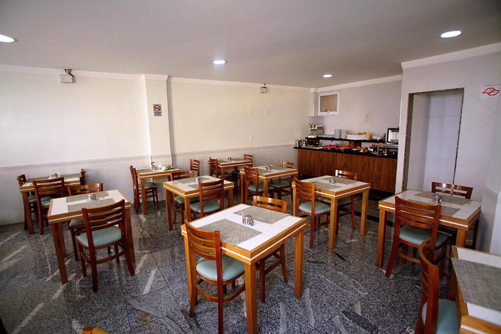 Onde ficar em São Paulo - Hotel Cinelândia, bairro da República - foto área do café da manhã