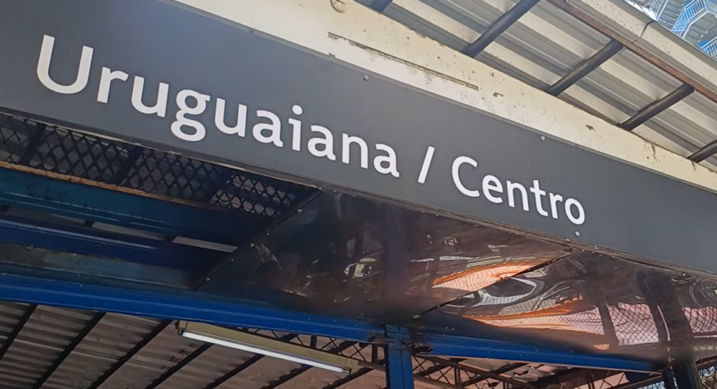 como chegar na pedra do sal de metrô
