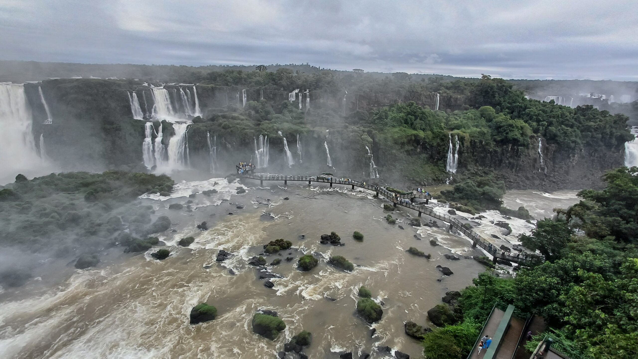 As melhores regiões para se hospedar e explorar atrações naturais