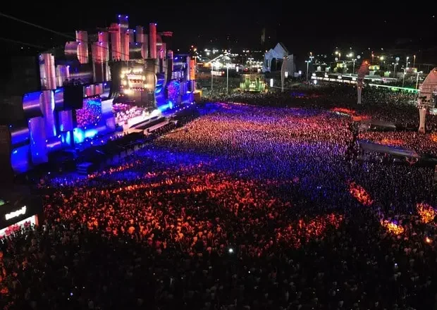 Rock in Rio 2026 proíbe power banks grandes: veja quais carregadores serão permitidos