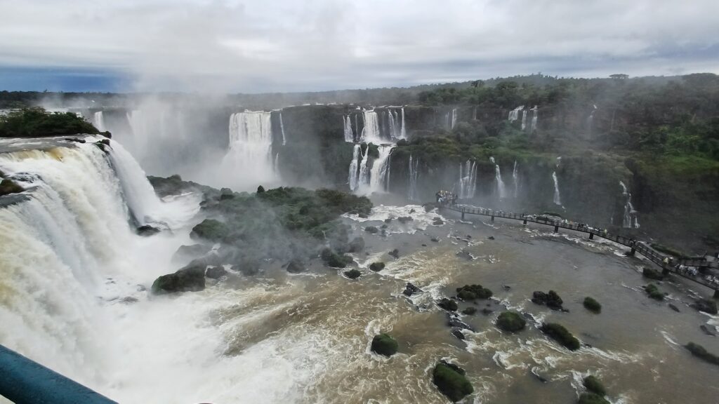 Vista das Cataratas do Iguaçu pelo lado brasileiro